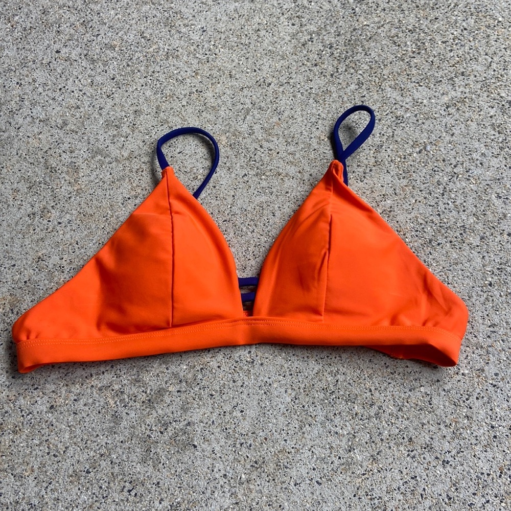medium bikini top